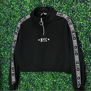 Black NYC long sleeve Crop Top